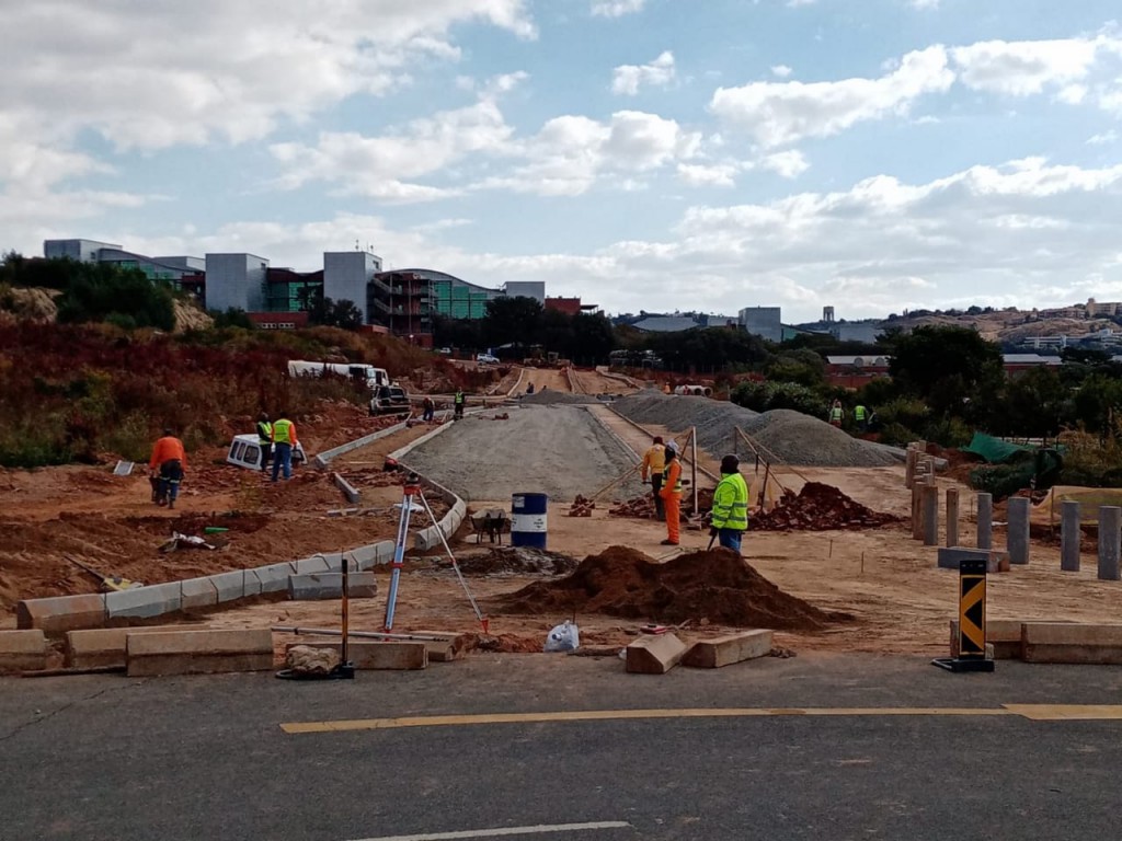 e2f411ca-c174-4e2a-b091-eacd66029421